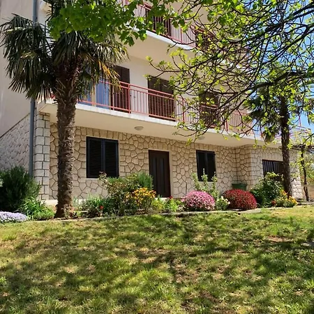 Apartments Novi Vinodolski Exterior photo
